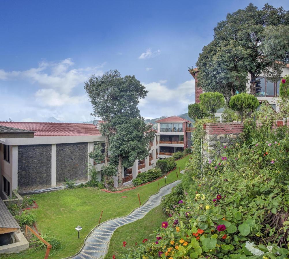 Club Mahindra Kanatal Kültér fotó